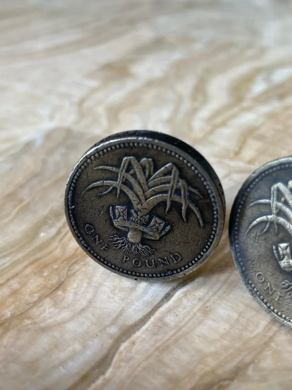 Aged Welsh Leek £1 Coin Cufflinks – Genuine British One Pound Coins – Handmade